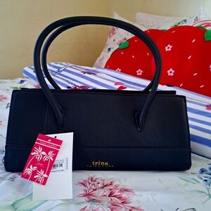 Black Women's Handbag PRICE IS FIRM